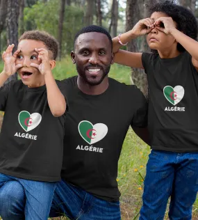 1sttheworld T-Shirt - Flag Algérie Heart T-Shirt Black A35