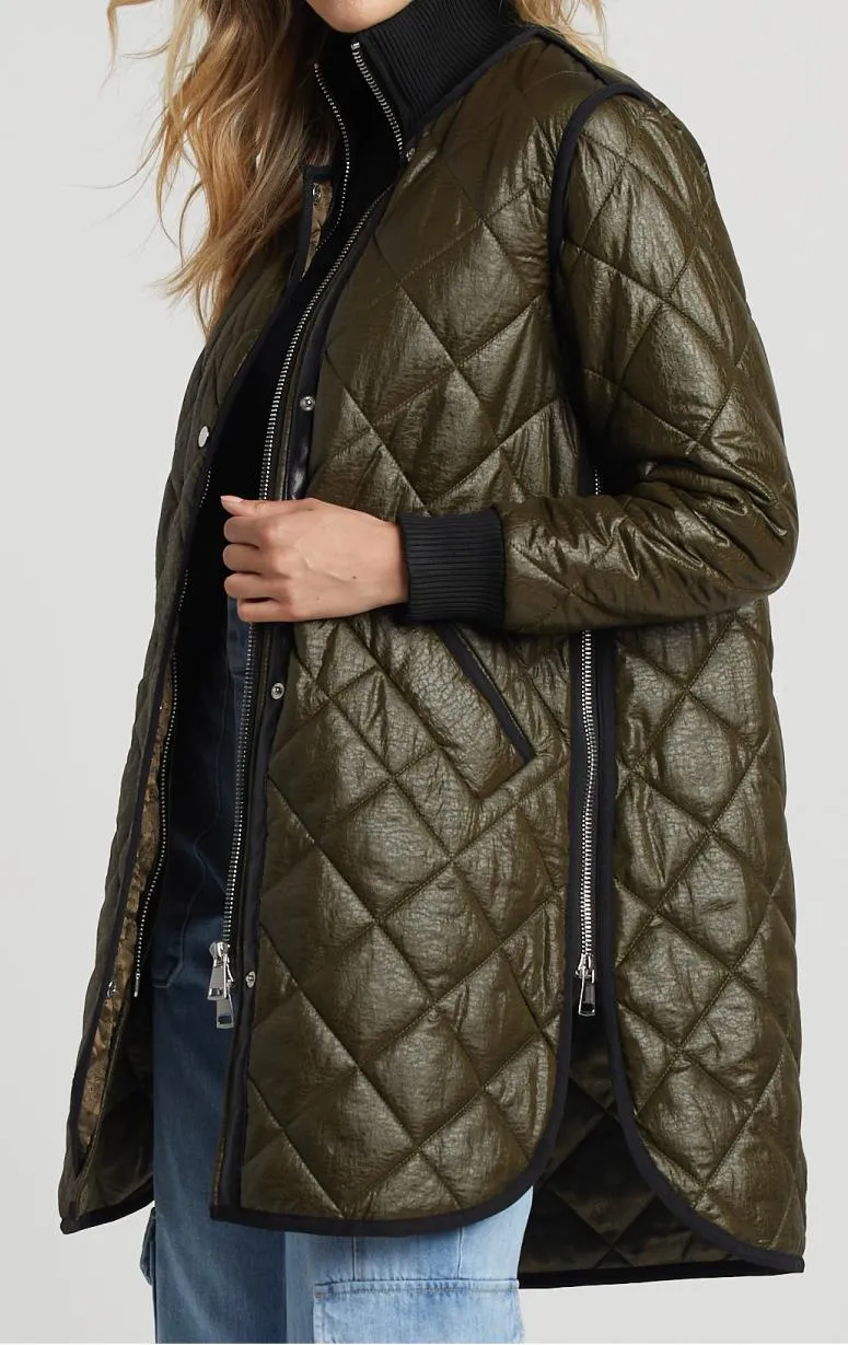 Adroit Quilted Coat for All Seasons - Elegant Seven-Eighths Length