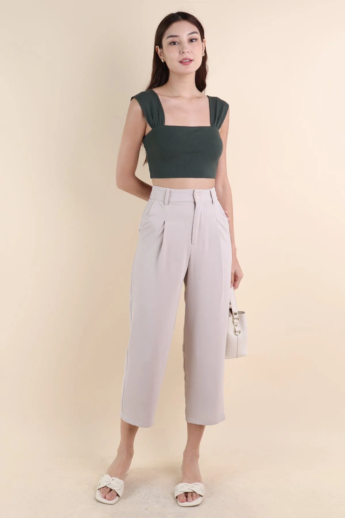 ARI TAPERED TROUSERS IN ECRU