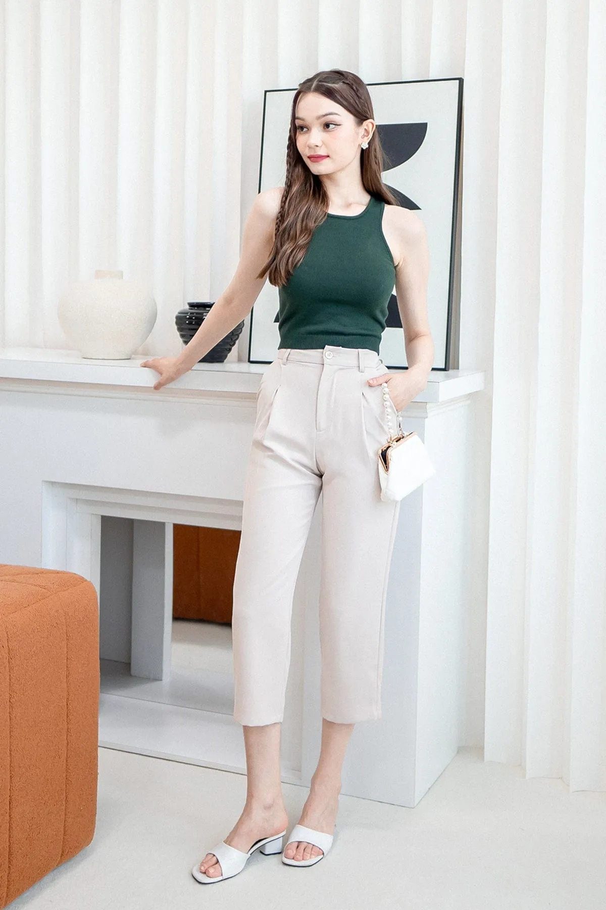 ARI TAPERED TROUSERS IN ECRU