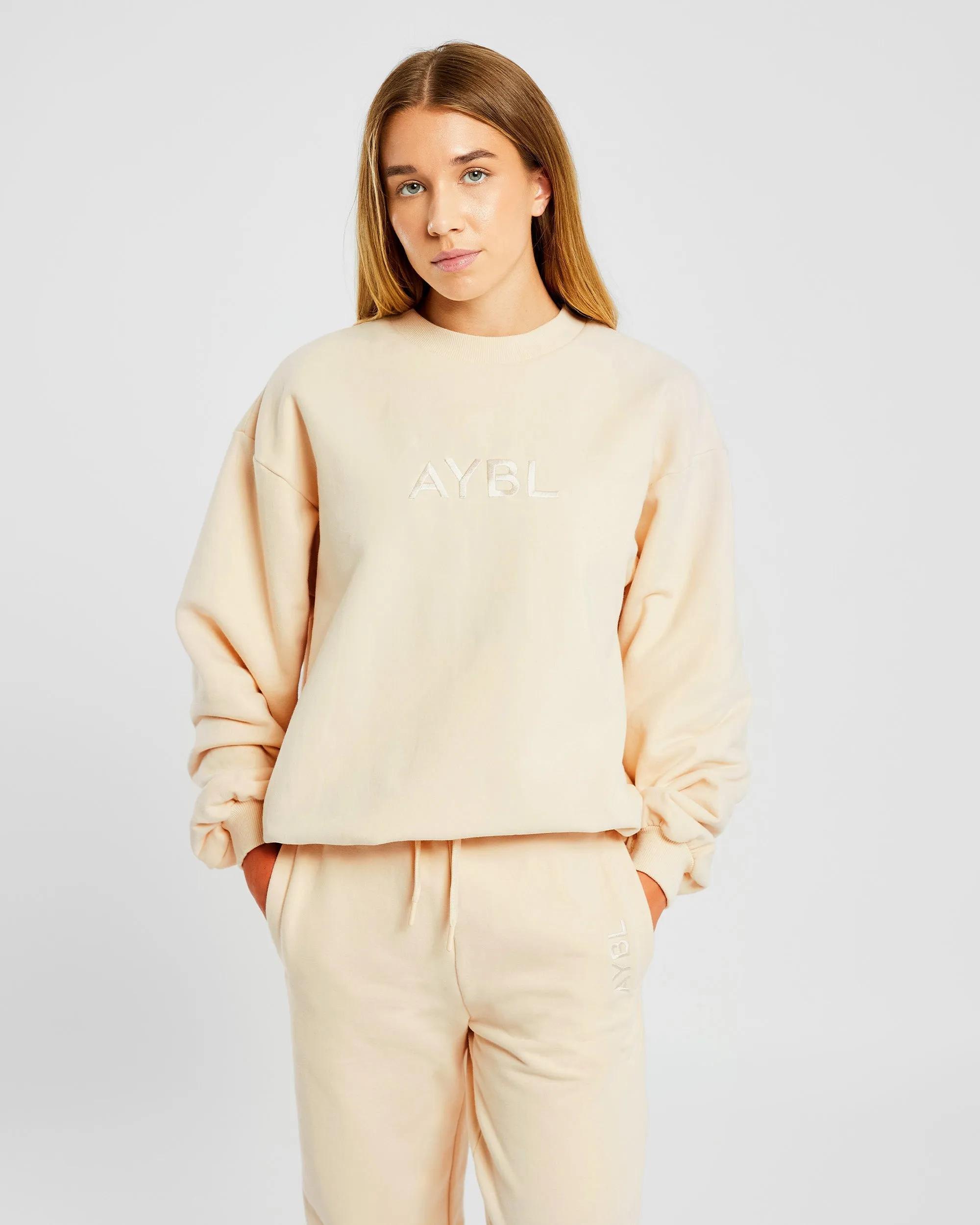 Everyday Relaxed Sweater - Cream