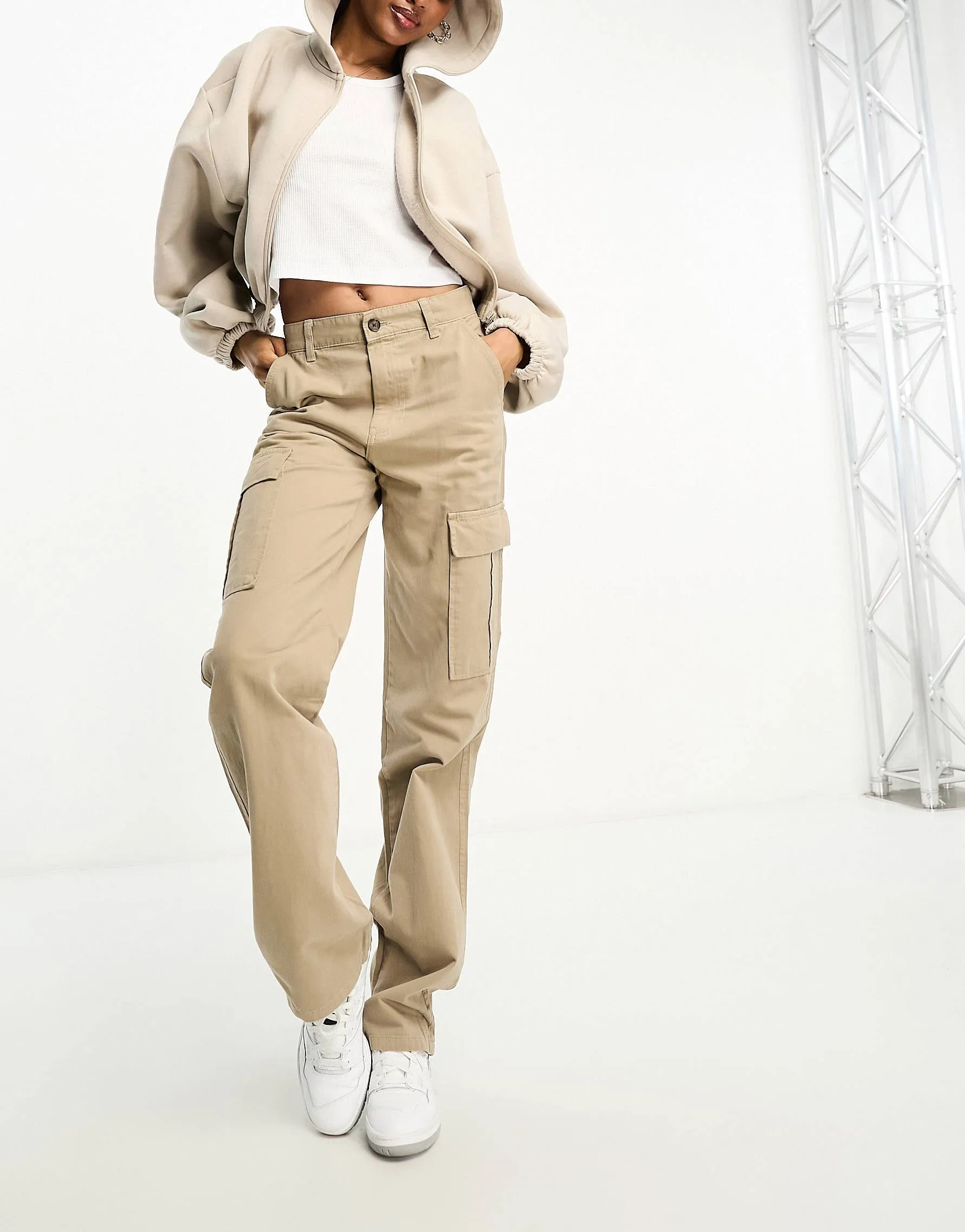 Female Beige Cargo Trousers (6 pockets)