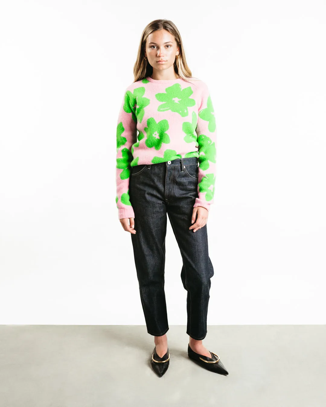 Flower Neck Crewneck Sweater