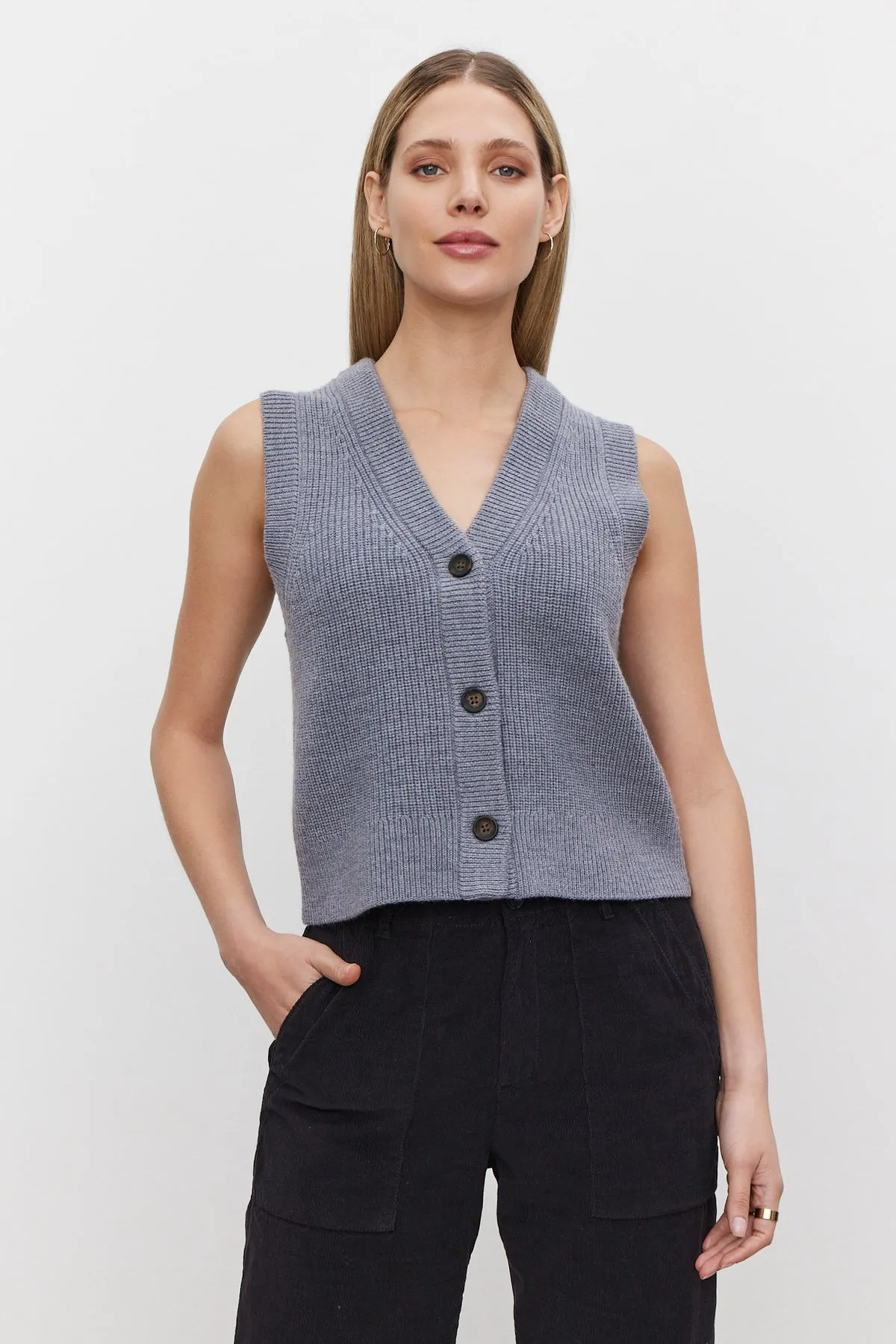 LU SWEATER VEST