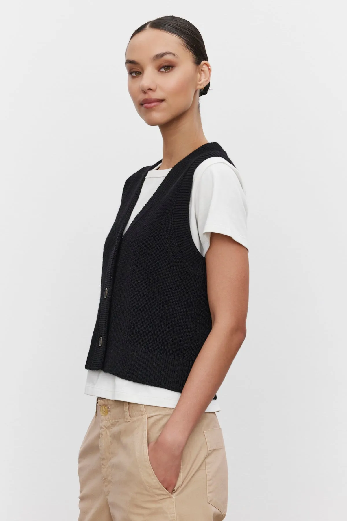 LU SWEATER VEST