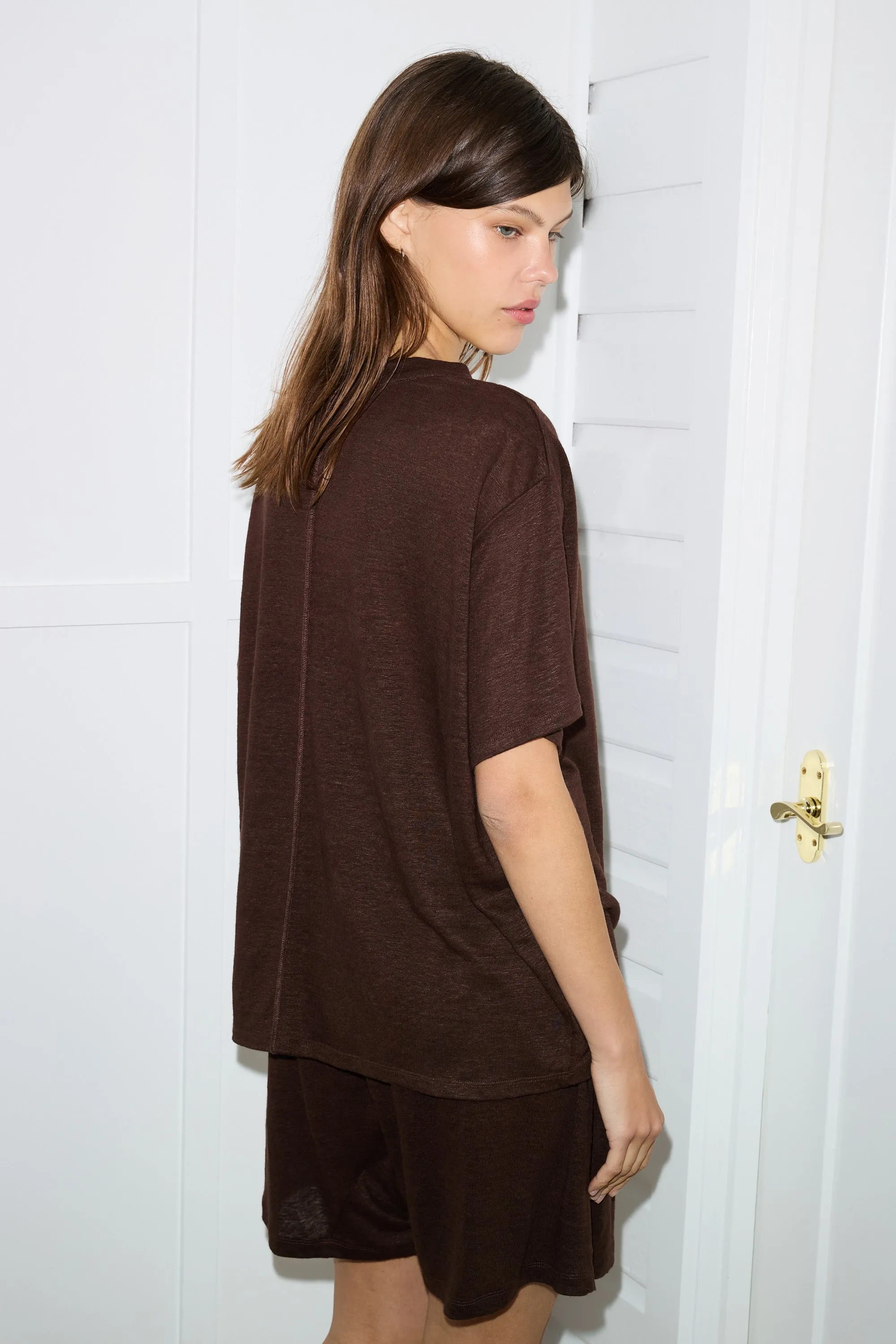 soft t shirt - chocolate