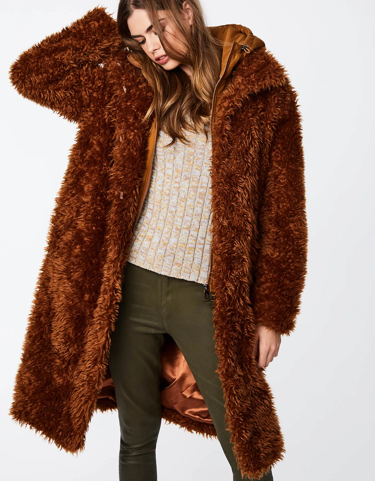 Soft and Luxurious Double Layer Faux Fur Coat.