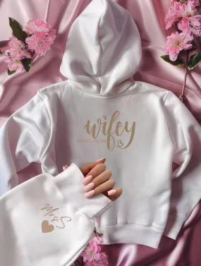 WIFEY HOODIE - WHITE